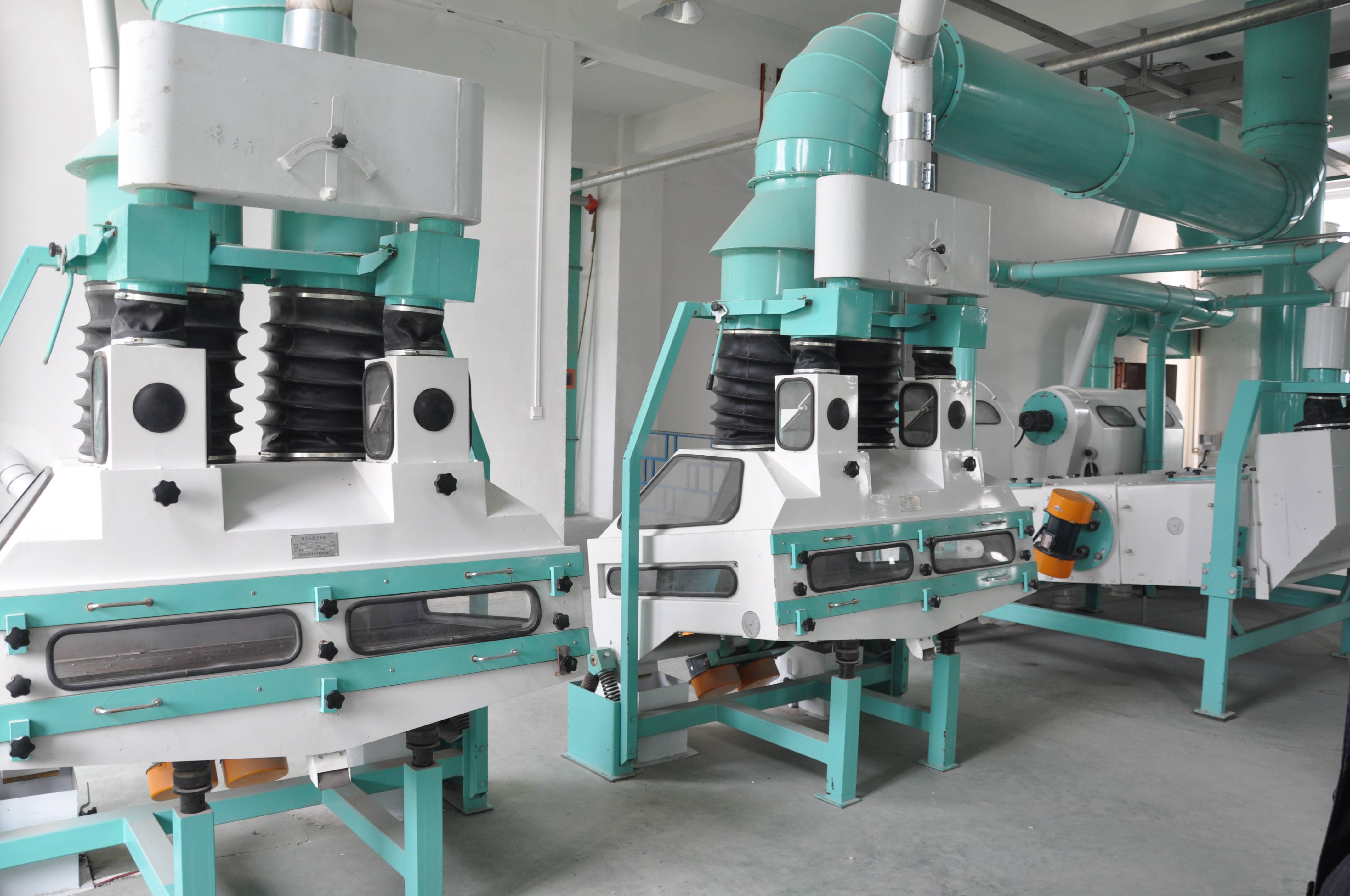 ����ף�R�����н��������؟(z��)�ι�˾ �W(w��ng)վ����(j��)�İ���������